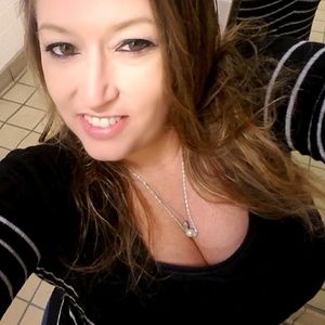 Meet your Posher, Cheryl